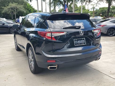 Used 2023 Acura RDX w/ Technology Package FWD image 5