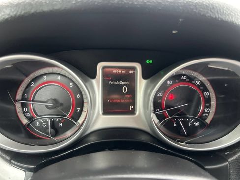 Used 2020 Dodge Journey SE w/ SE Popular Equipment Group FWD image 24