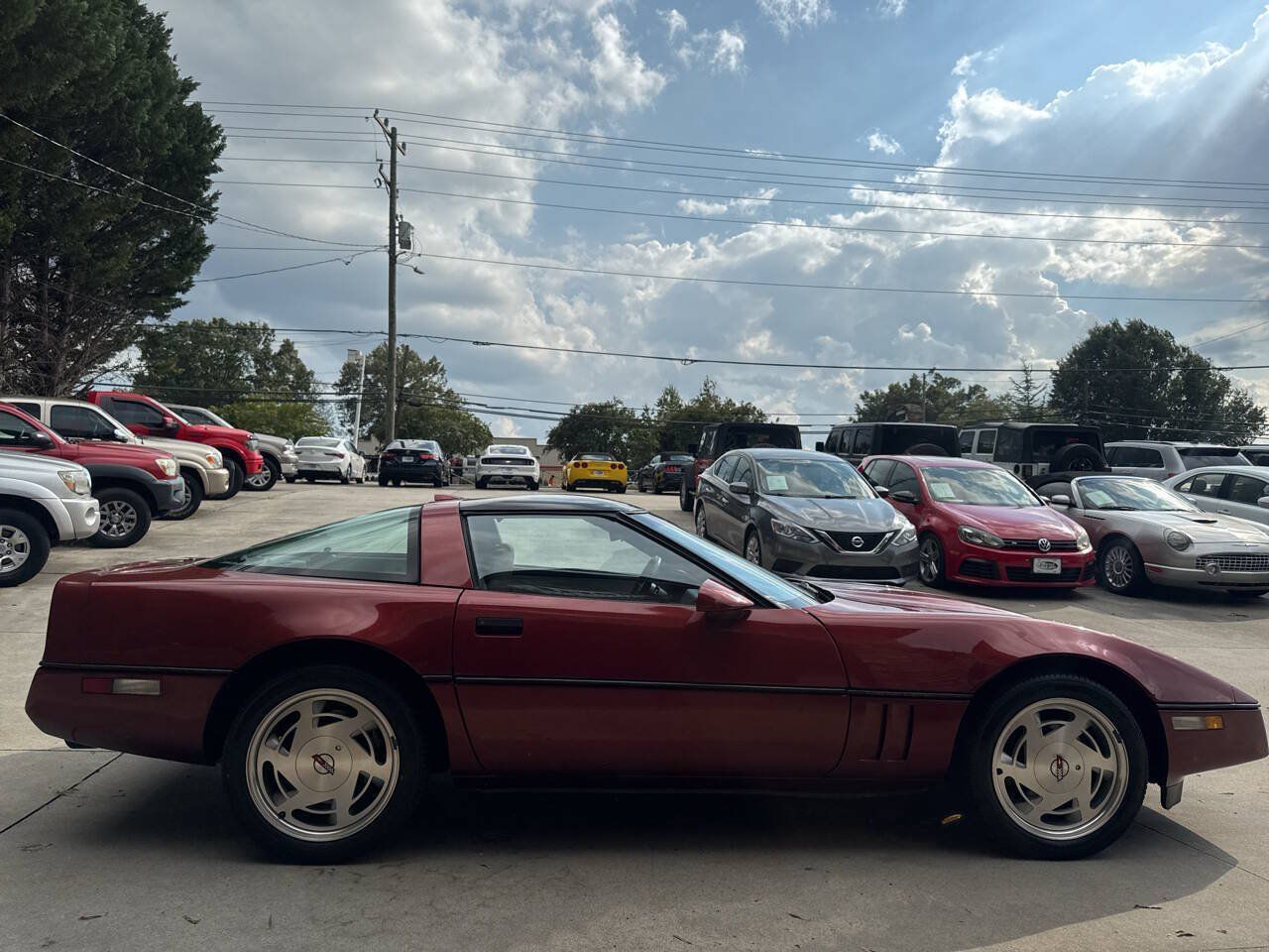 Used 1988 Chevrolet Corvette Coupe RWD image 9