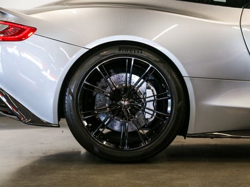 Used 2014 Aston Martin Vanquish Coupe RWD image 14