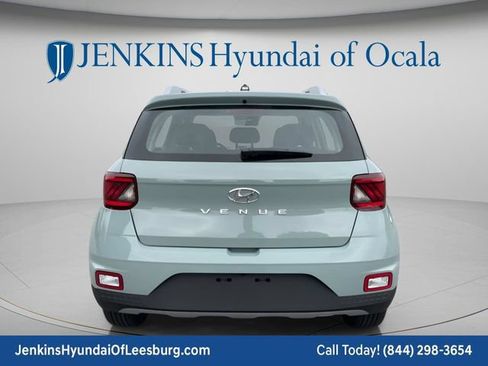 New 2026 Hyundai Venue SEL FWD image 6