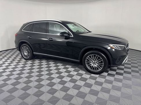 New 2026 Mercedes-Benz GLC 300 4MATIC image 9