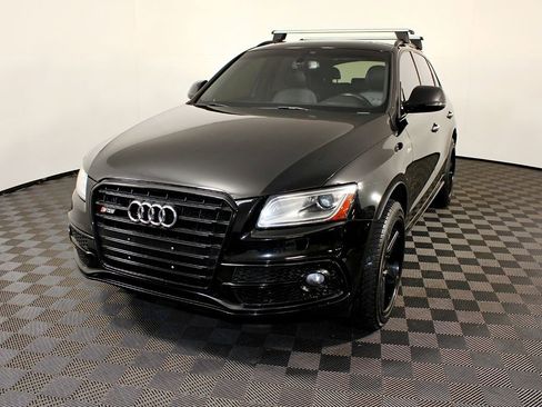 Used 2015 Audi SQ5 Prestige w/ Prestige Package image 2