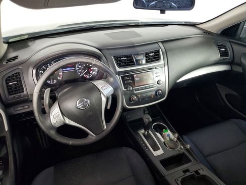 Used 2017 Nissan Altima 2.5 SR image 15