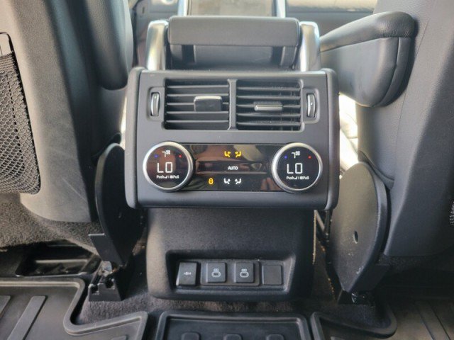 Used 2024 Land Rover Discovery S AWD/4WD image 26