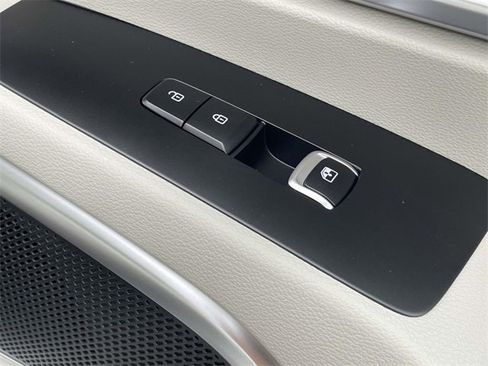 New 2025 Kia Telluride S image 13