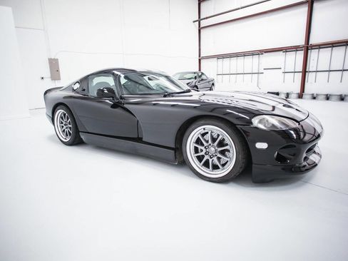 Used 2000 Dodge Viper GTS image 13