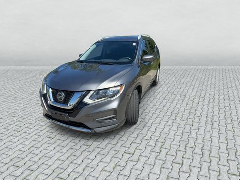 Used 2019 Nissan Rogue S w/ Special Edition Package AWD/4WD image 3