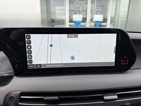 Used 2024 Hyundai Palisade SEL image 12