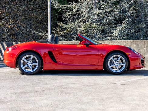 Used 2014 Porsche Boxster RWD image 12