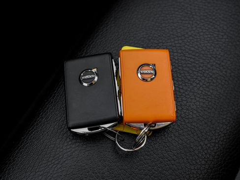 Used 2022 Volvo XC90 T8 Inscription Expression image 64