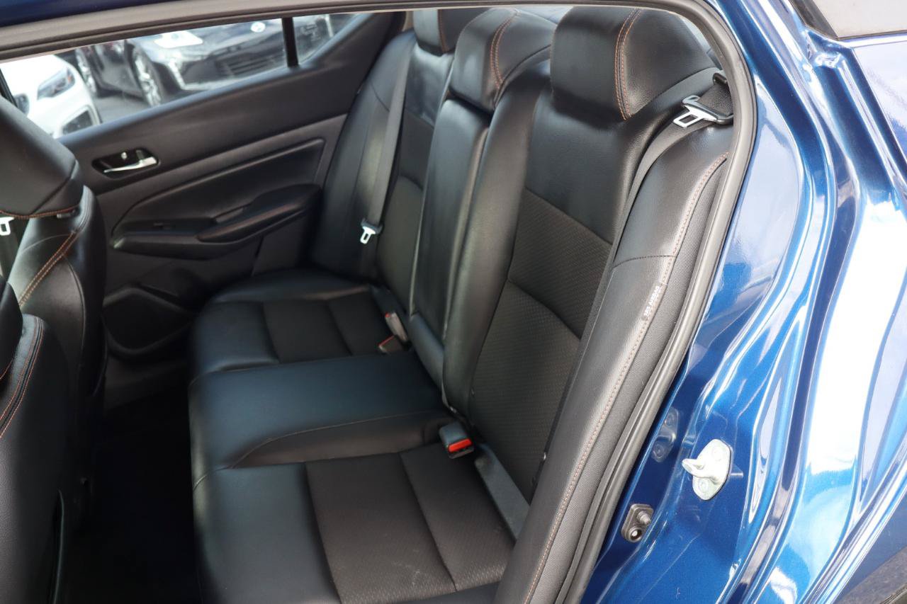 Used 2020 Nissan Altima 2.5 SR FWD image 15
