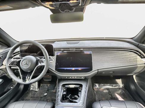 Used 2026 Mercedes-Benz E 350 Sedan image 21