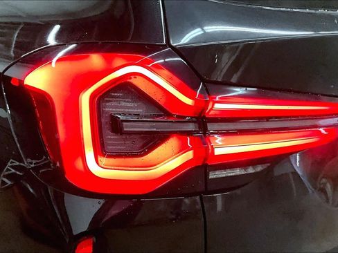 Used 2022 BMW X3 M w/ Competition Package image 32