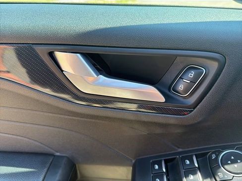 Used 2024 Ford Escape ST-Line AWD/4WD image 22