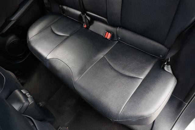 Used 2019 Toyota Prius XLE FWD image 13