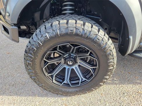 Used 2019 Ford F150 Raptor w/ Equipment Group 801A Mid image 32