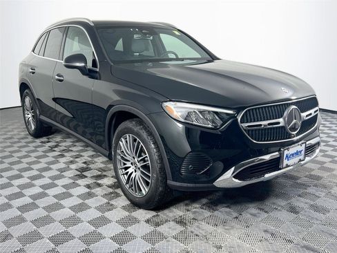 Certified 2026 Mercedes-Benz GLC 300 4MATIC image 8