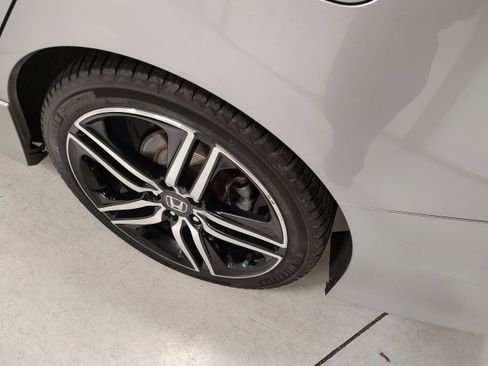 Used 2017 Honda Accord Sport Special Edition image 14