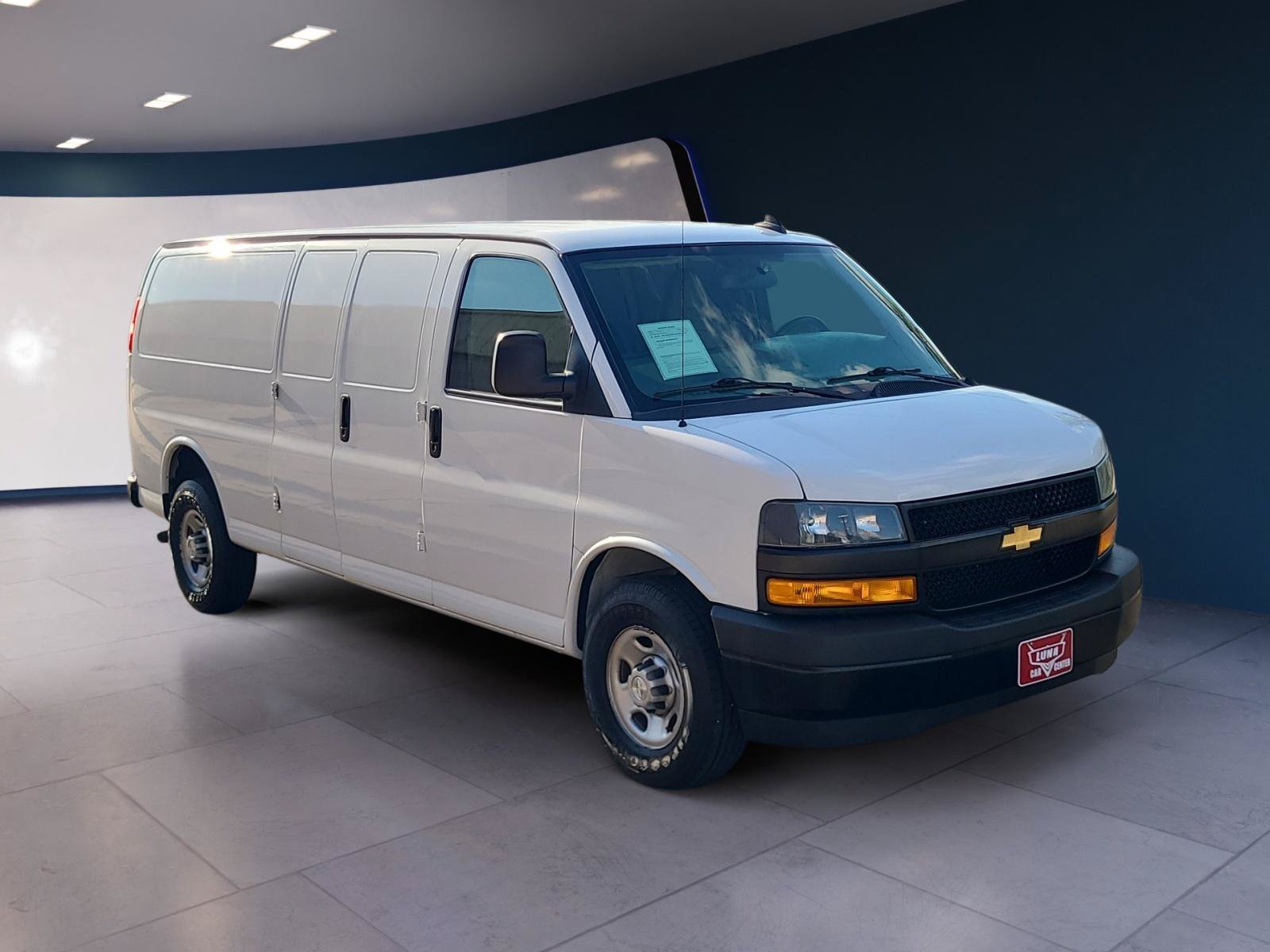 Used 2021 Chevrolet Express 2500 Extended w/ Driver Convenience Package RWD image 7