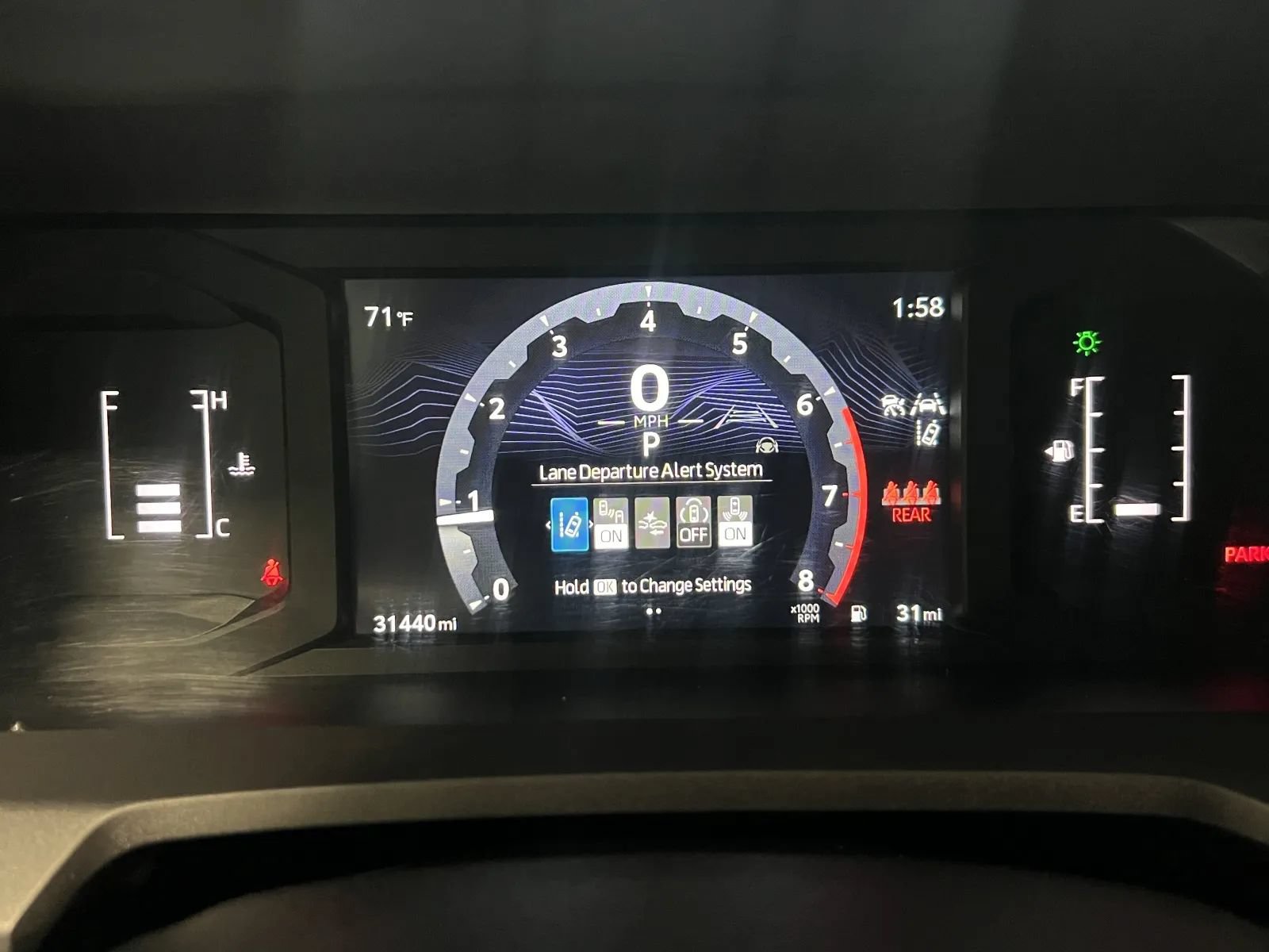 Used 2025 Toyota Tacoma SR5 AWD/4WD image 11