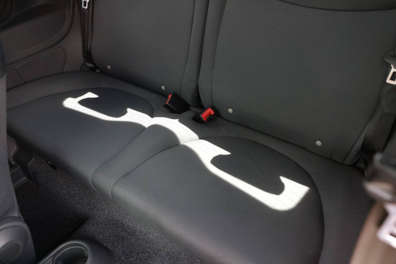 Used 2013 FIAT 500 Pop FWD image 9