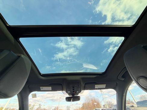 Used 2022 Audi Q3 2.0T Premium w/ Convenience Package image 19