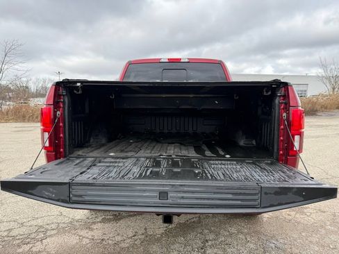Used 2018 Ford F150 Lariat w/ Equipment Group 502A Luxury AWD/4WD image 32