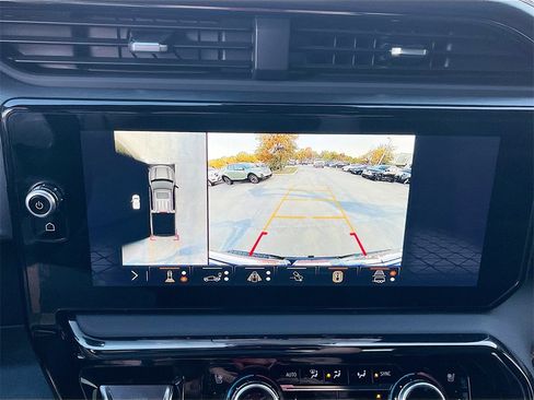 Used 2024 GMC Sierra 1500 AT4 w/ Technology Package image 13