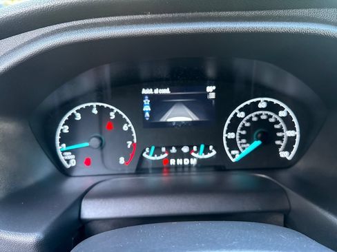 Used 2022 Ford Transit 350 XLT RWD image 23