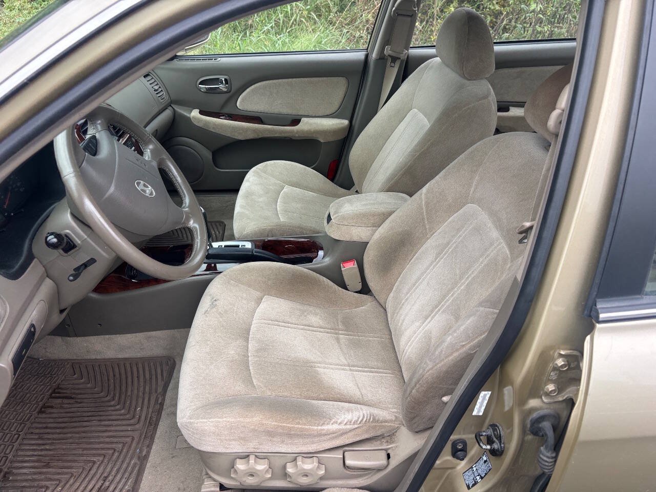 Used 2004 Hyundai Sonata GLS FWD image 16