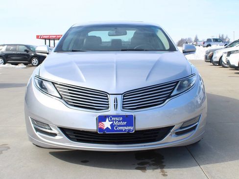 Used 2013 Lincoln MKZ image 2