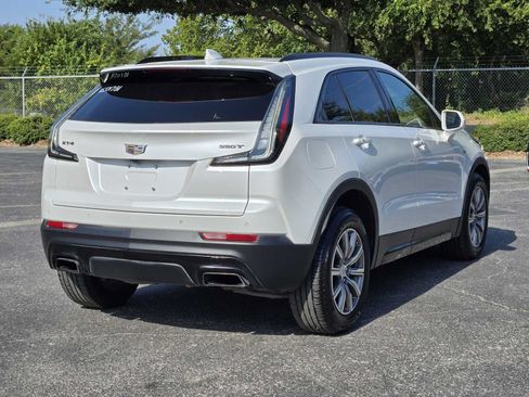 Used 2020 Cadillac XT4 Sport w/ Technology Package FWD image 7