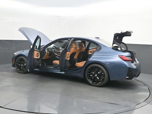 New 2026 BMW 330i Sedan w/ M Sport Package image 57