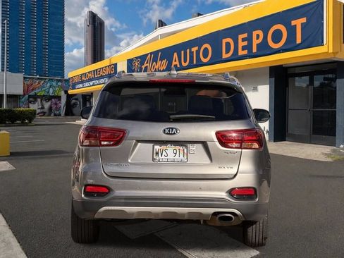 Used 2019 Kia Sorento EX w/ EX Touring Package FWD image 4