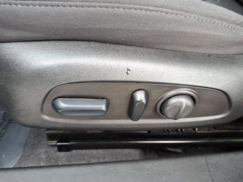 Used 2023 Chevrolet Malibu LT image 11