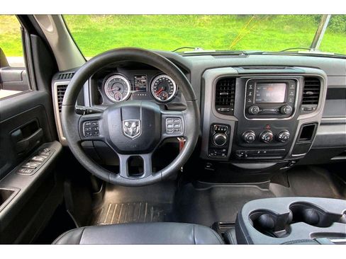 Used 2015 RAM 1500 Express AWD/4WD image 5