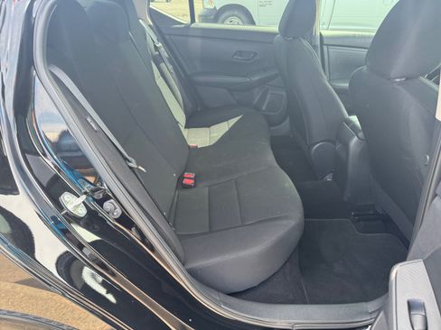 Used 2024 Nissan Sentra S FWD image 26
