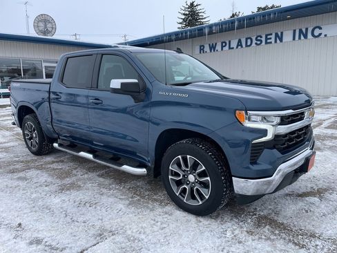 Used 2024 Chevrolet Silverado 1500 LT image 21