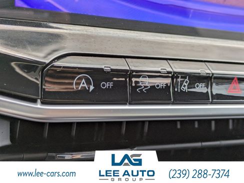 Used 2022 Jeep Compass Latitude FWD image 23