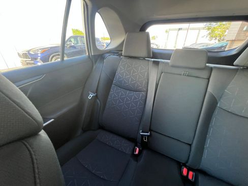 Used 2025 Toyota RAV4 XLE w/ Convenience Package image 40