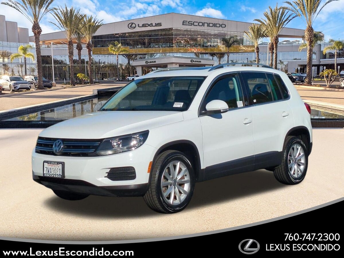 Used 2017 Volkswagen Tiguan Wolfsburg Edition FWD image 1