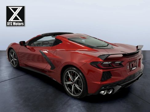 Used 2022 Chevrolet Corvette Stingray Preferred Cpe w/ Z51 Performance Package RWD image 5