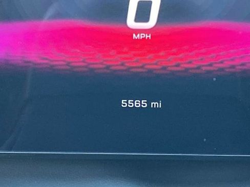 Used 2025 Dodge Charger Daytona Scat Pack w/ Track Pack image 8