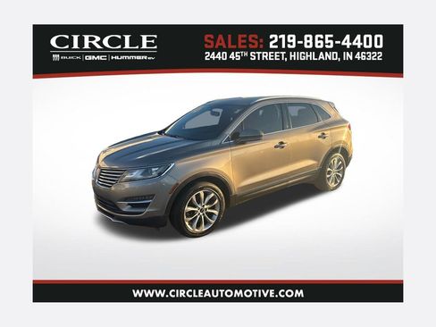 Used 2016 Lincoln MKC Select image 1