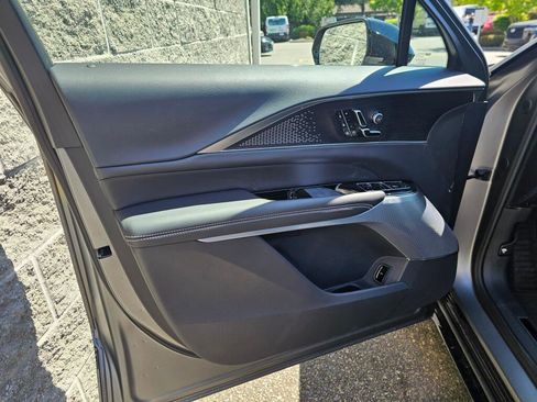 New 2026 Cadillac Lyriq V AWD/4WD image 24