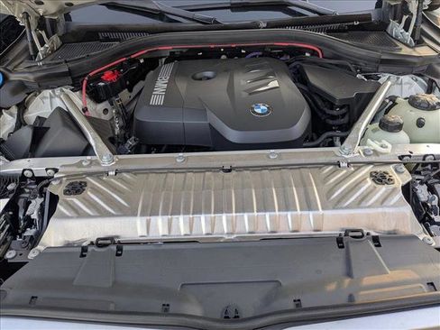Used 2025 BMW X3 xDrive30i w/ Premium Package image 22