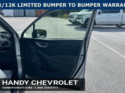 Used 2022 Subaru Forester Premium image 45