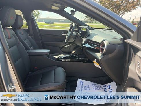 New 2026 Chevrolet Trax RS FWD image 23