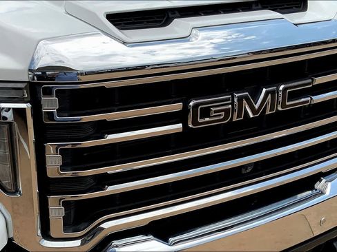 Used 2021 GMC Sierra 2500 SLT w/ Texas SLT Premium Package AWD/4WD image 28